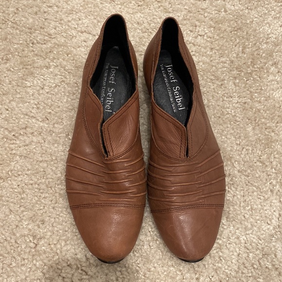 Josef Seibel Heeled Shoes - Picture 2 of 7